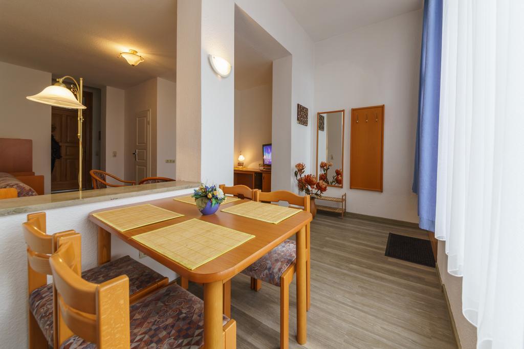 Haus Alexander Hotel Heringsdorf  Eksteriør billede